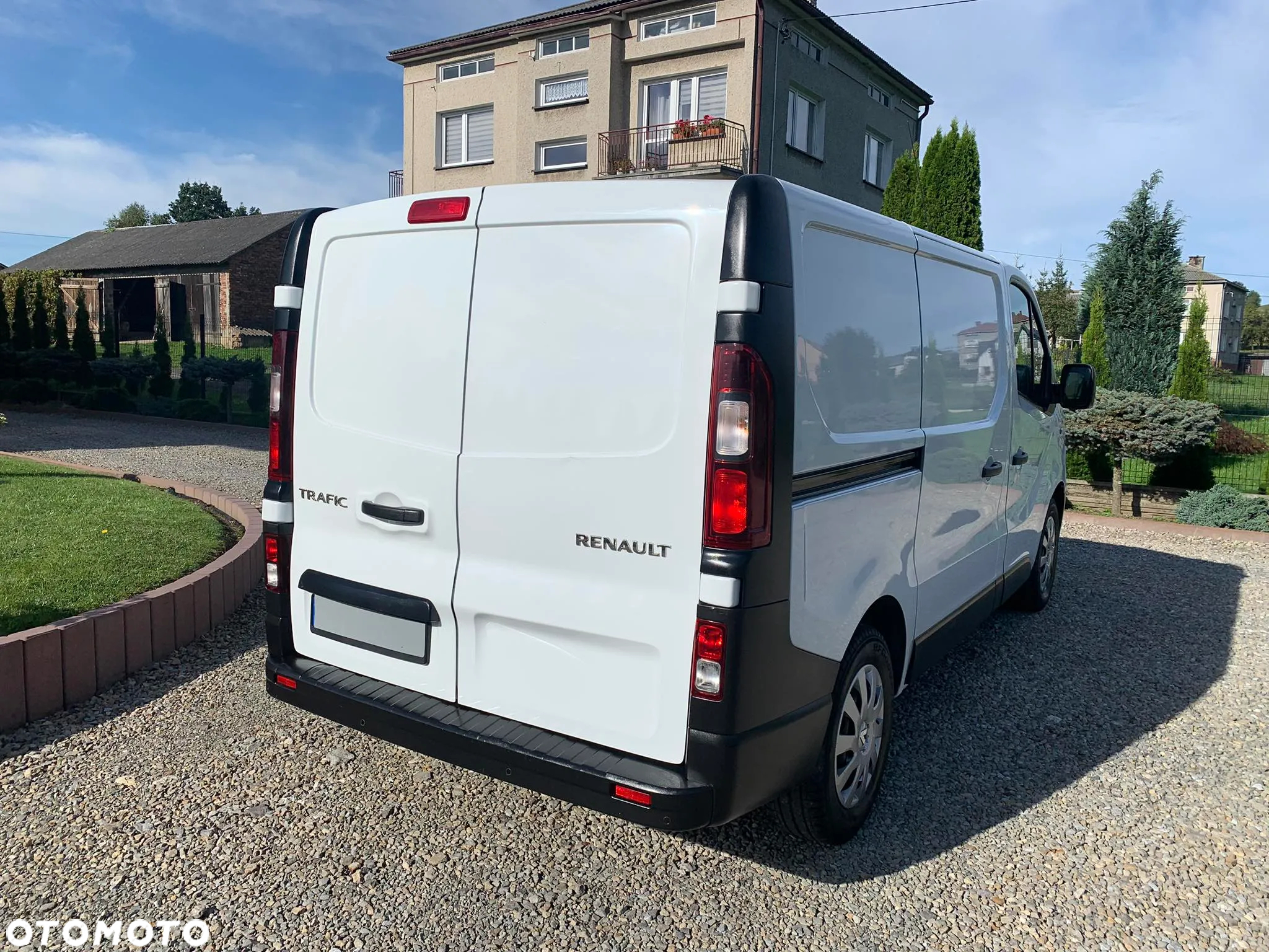 Renault Trafic - 8