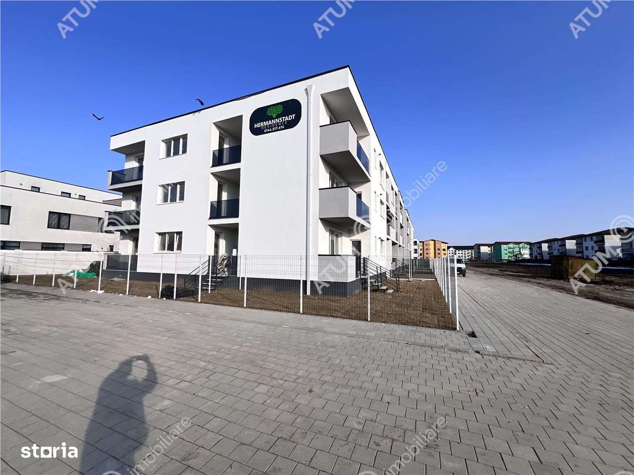 Apartament la cheie cu 2 camere balcon loc parcare zona Brana Selimbar - Imagine principală: 2/6