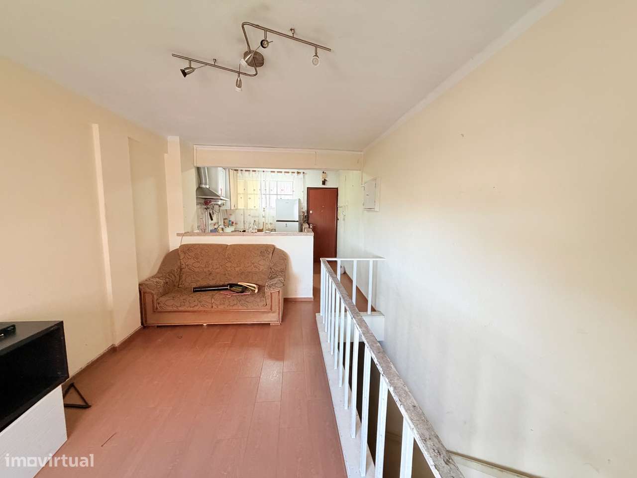 Apartamento T4 duplex Charquinho, Benfica, Lisboa-0