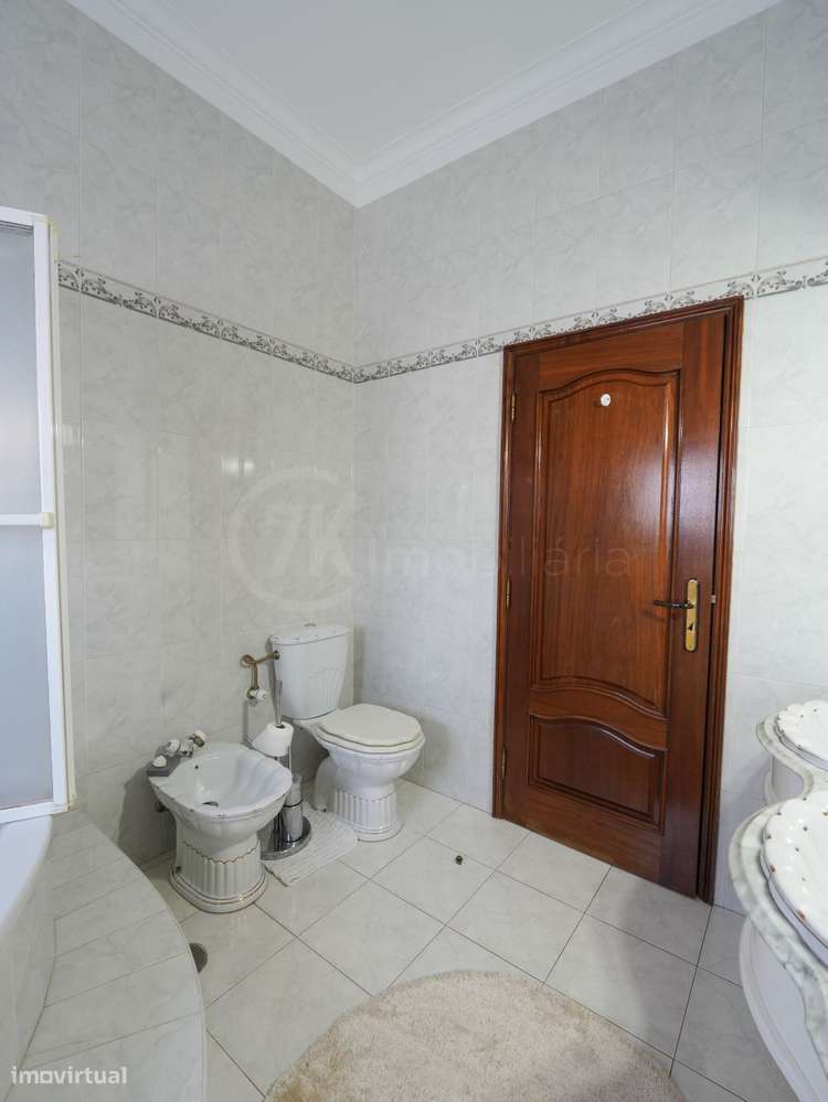 Moradia T3 em Sobretâmega-12