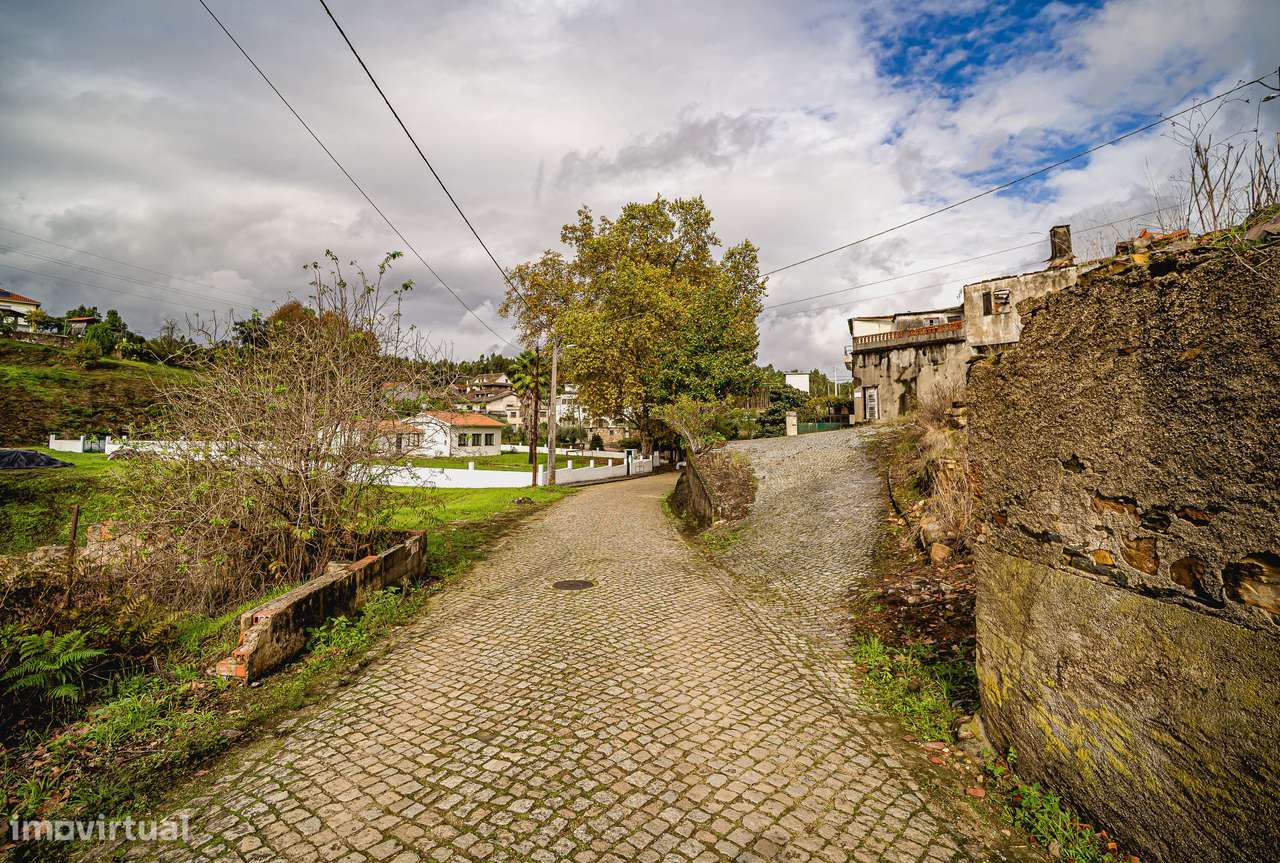 Moradia em ruina, Rua Sr. do Mundo, Freixo, Mortagua-6
