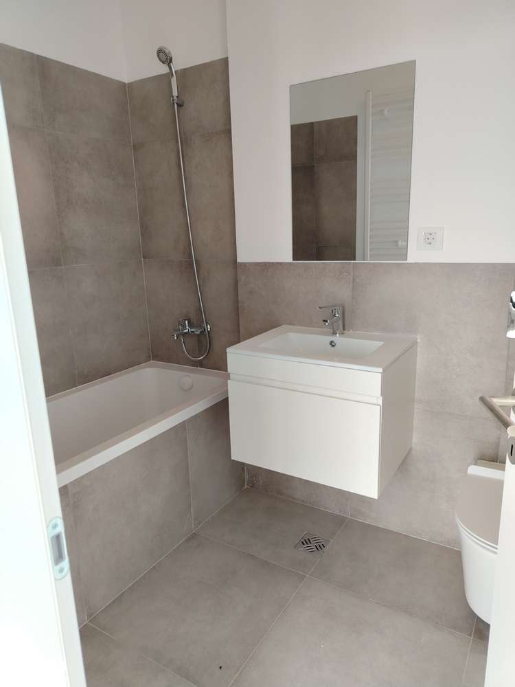 Ap  Duplex cu 3 cam,103 mp,la Silk District-5