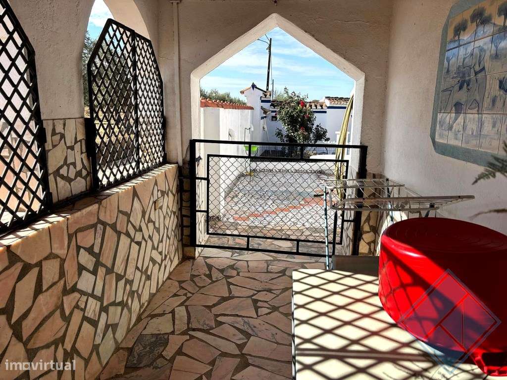 Monte Alentejano com Piscina, Vinha e Árvores de Fruto-34