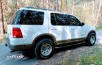 Ford Explorer 4.6 AWD - 11