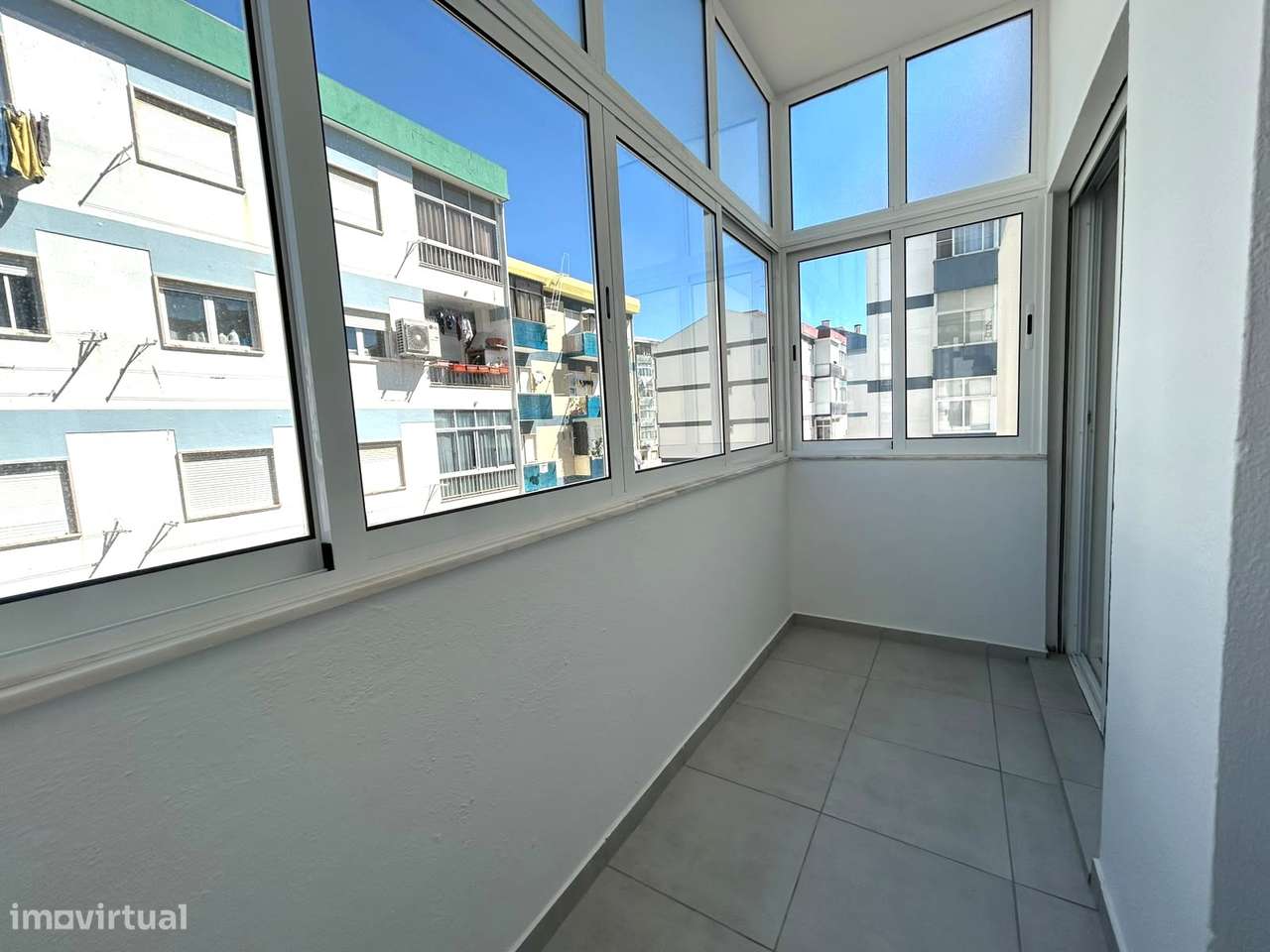 Apartamento Totalmente Remodelado- Paivas-6