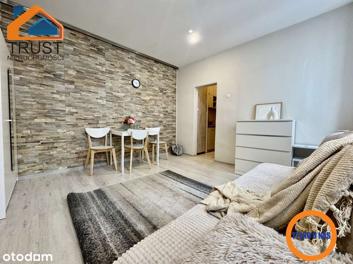 Ładna kawalerka nieopodal Manufaktury! - Pełny obrazek: 2/10