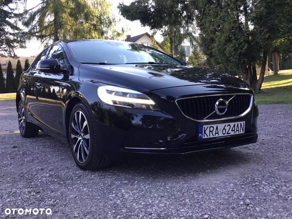 Volvo V40 D2 Drive-E Inscription - 1