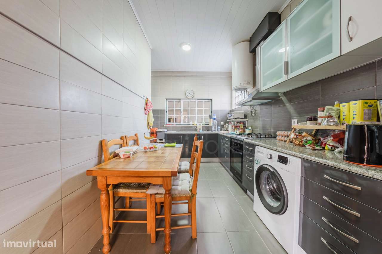 Descrição do Imóvel – Moradia em Geraldes, Peniche-21