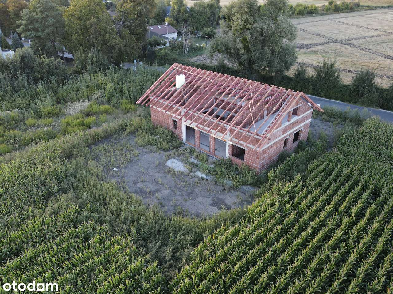 Na SPRZEDAŻ duży WOLNOSTOJĄCY dom dla RODZINY 6 pokoi KARWIANY działka-5