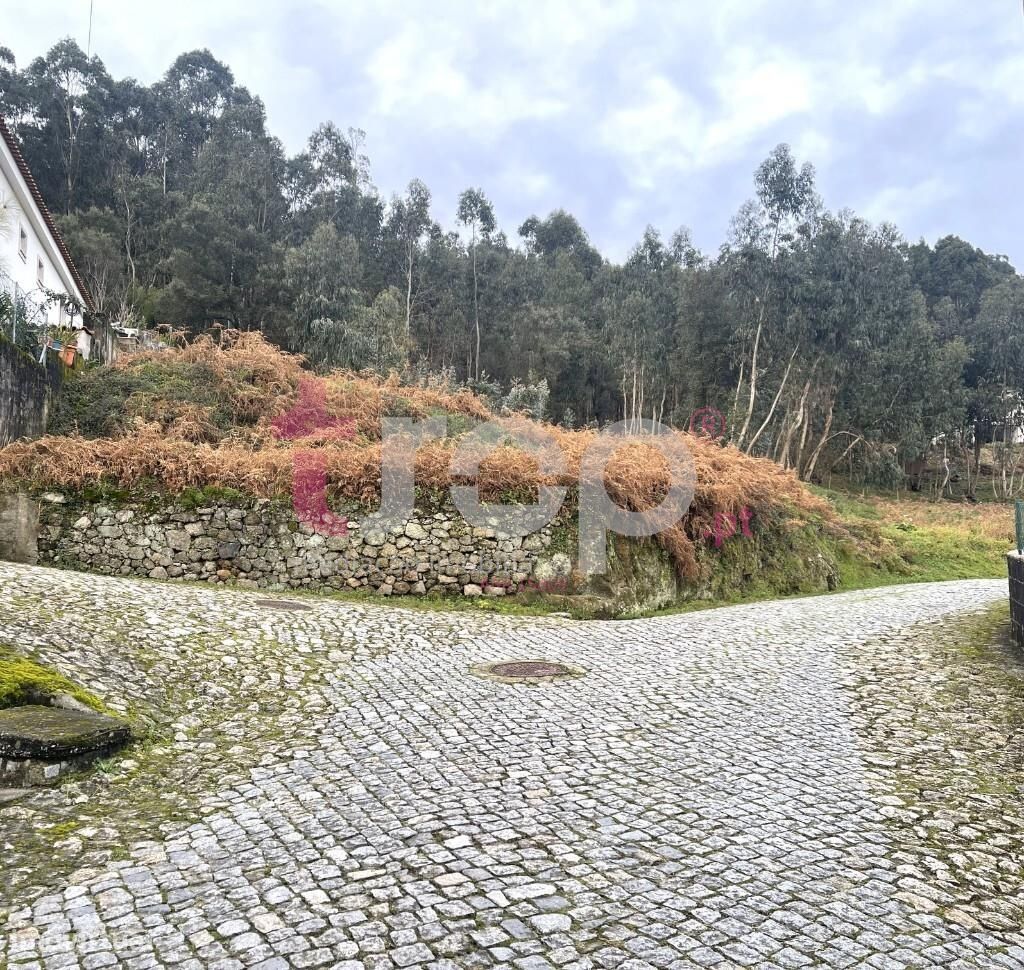 TERRENO CONSTRUÇÃO – CARAPEÇOS