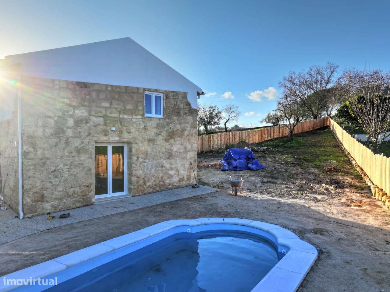 Moradia T2 + Anexo c/ T1, Logradouro e Piscina! - Grande imagem: 5/41