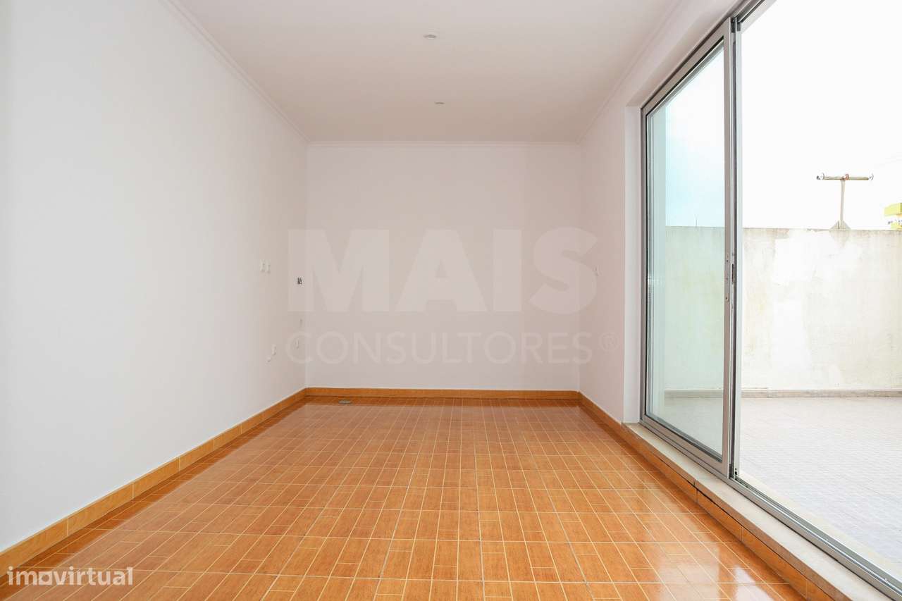 Amplitude e Conforto no Centro de Sobral de Monte Agraço Apartament... - Grande imagem: 5/23