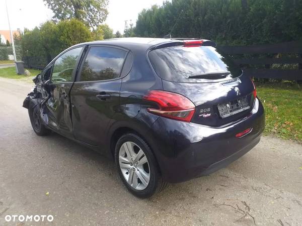 Peugeot 208 PureTech 82 Stop & Start Signature - 4