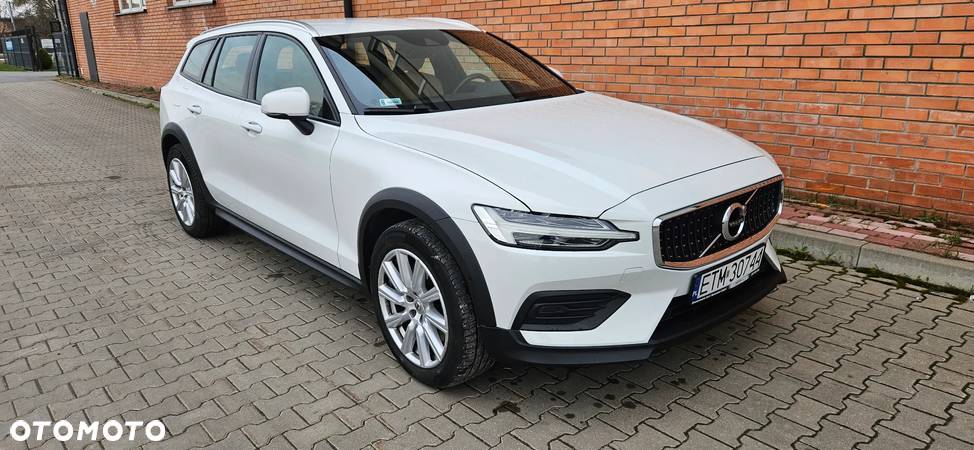 Volvo V60 Cross Country T5 AWD - 14