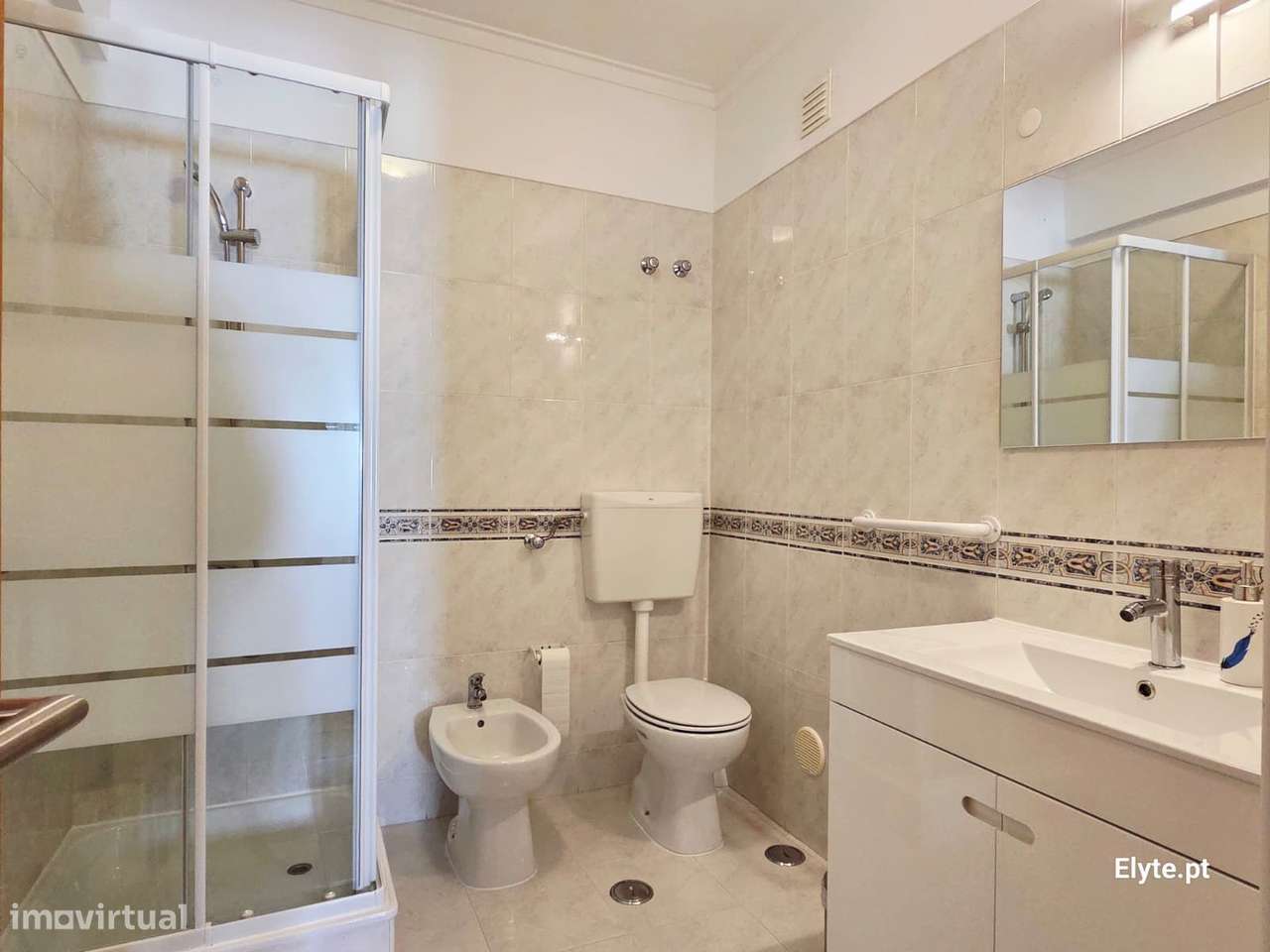 Apartamento T3 em Samora Correia-19