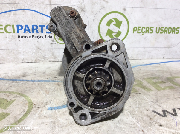 Motor de arranque Hyundai H1 2.5 D - 2