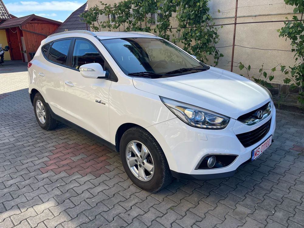 Hyundai ix35 1.7 CRDI 2WD blue Trend 2015