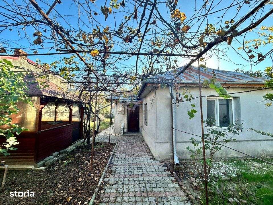 Casa si teren 401mp,toate utilitatile, Craiova,Centrala proprie 145.00 - Imagine principală: 1/12
