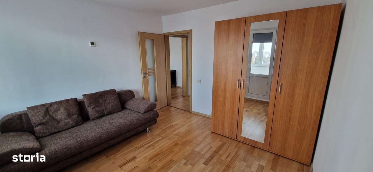 Apartament 4 camere, semidecomandat - Podu Roș-5