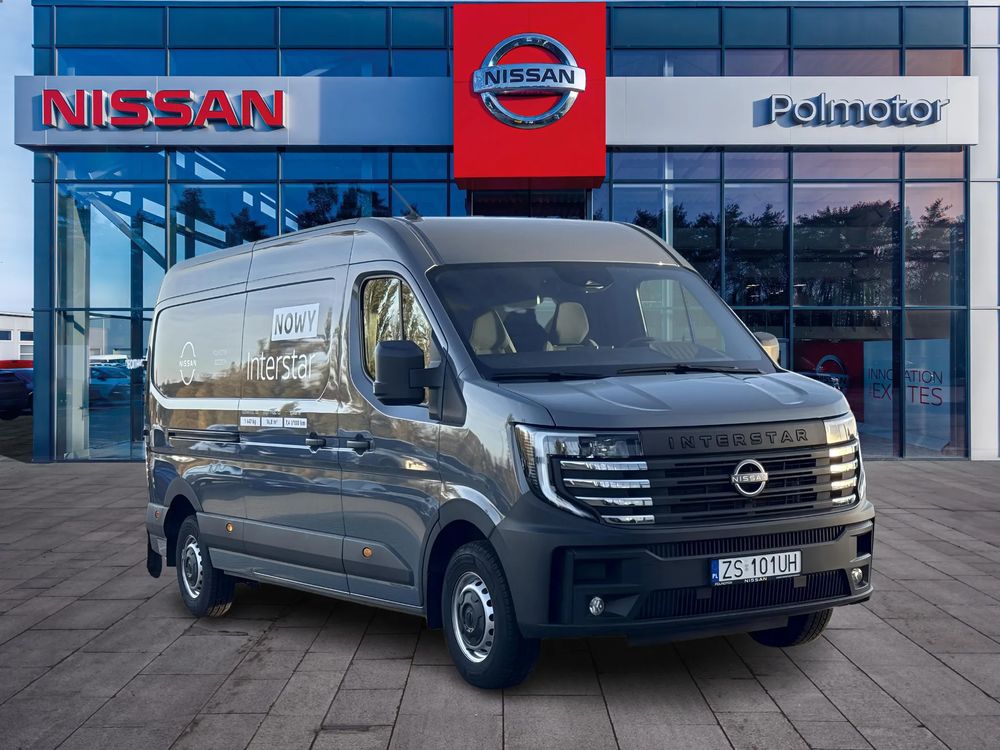 nissan Interstar