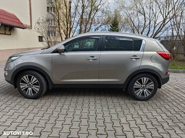 Kia Sportage - 1