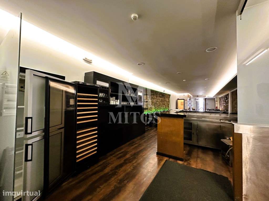 Espaço comercial para venda no centro de Viana do Castelo - Grande imagem: 5/14