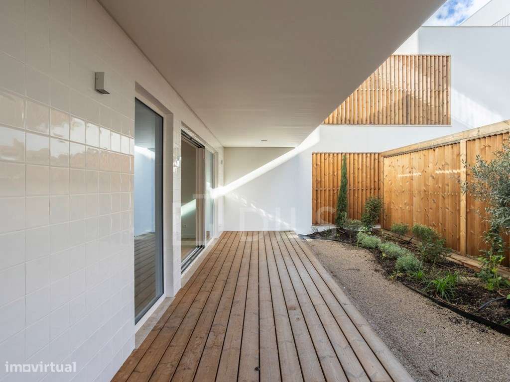 Apartamento T2 novo, com jardim privativo e piscina em Belém - Grande imagem: 2/20