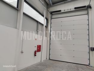 Pavilhão em Manhente - Grande imagem: 5/9