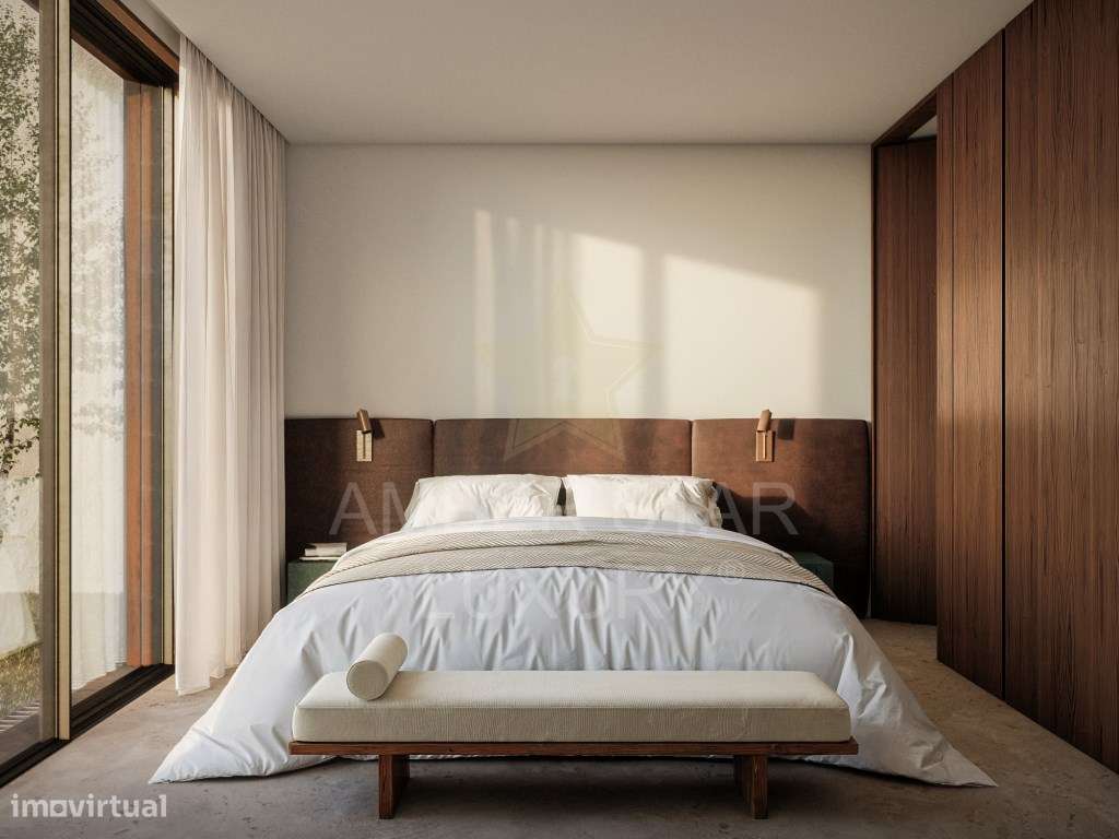 Moradia T3 com Projeto Aprovado na Foz Velha-4