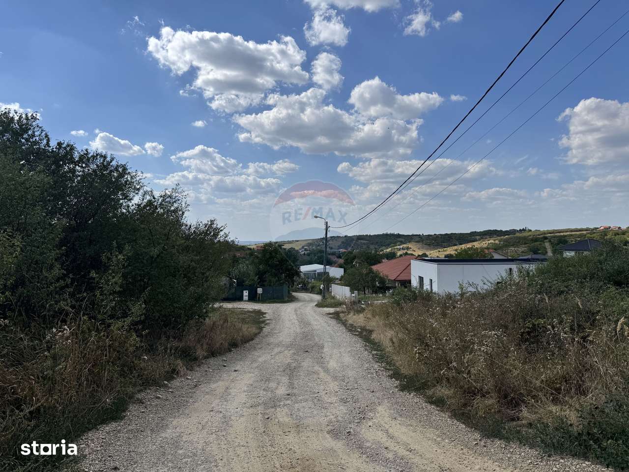 Teren  6.372mp Strs.Piersicilor/Str.Prunilor-3