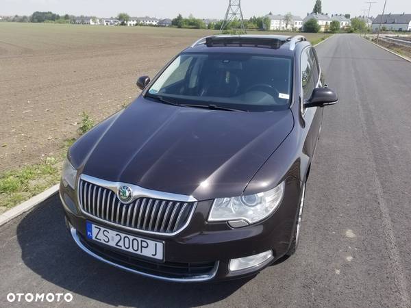 Skoda Superb 1.6 TDI Elegance - 1