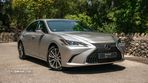 Lexus ES 300h Special Edition - 7