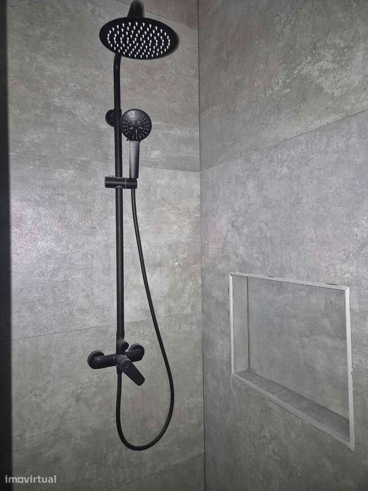 Penthouse T2 nova com garagem em Faro-19