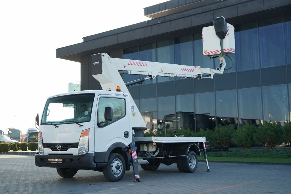 Nissan Cabstar 2008