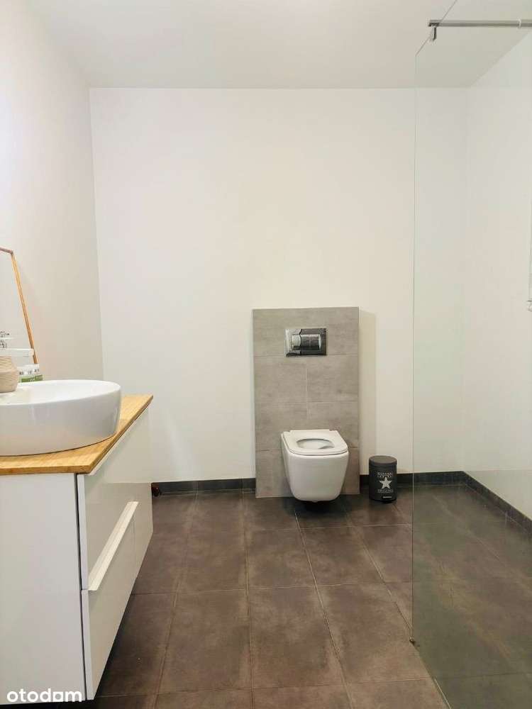 Mieszkanie 126m2 ( 6 pokoi) z ogródkiem Zielonka-9