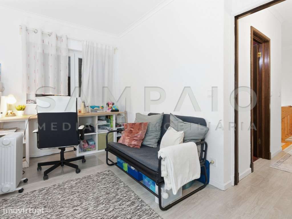 Moradia T3 - Valbom/S. Cosme-20