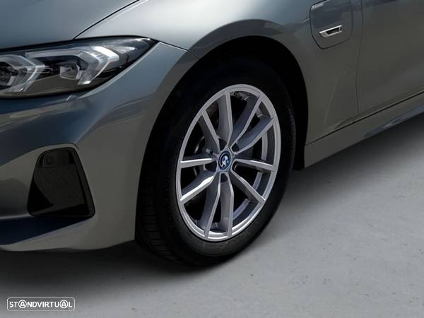 BMW 320 e Auto - 3