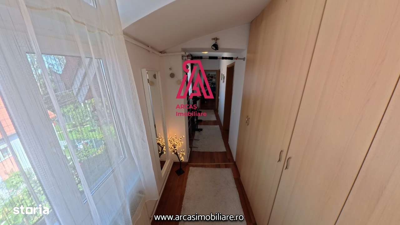 Apartament de vanzare la vila 2 camere, 67 mp utili-Cartier Lazaret!-12