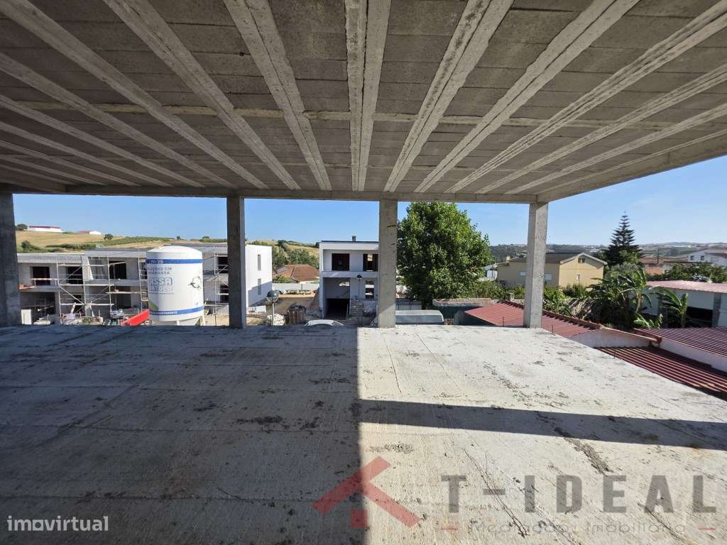 Moradia T3 Moderna-5