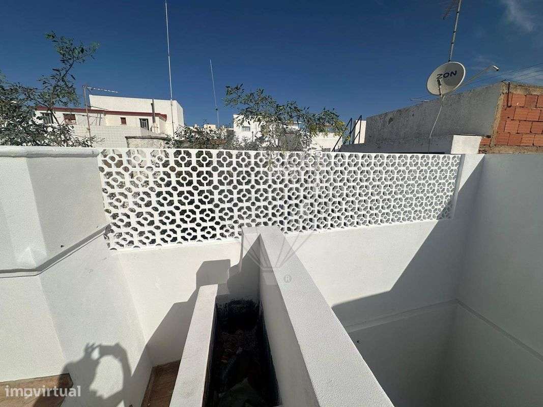 Moradia T2 para venda-23