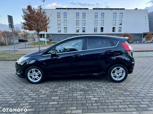 Ford Fiesta 1.0 EcoBoost S&S ST-LINE X - 8