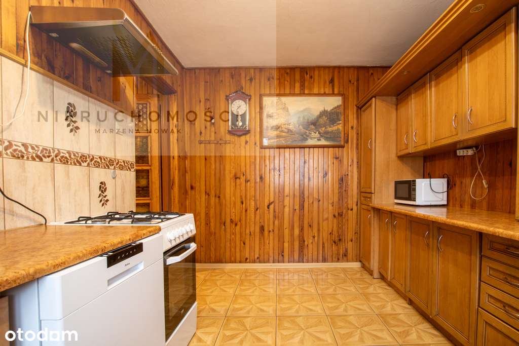 Duży dom w Ścinawie w powiecie lubińskim-4