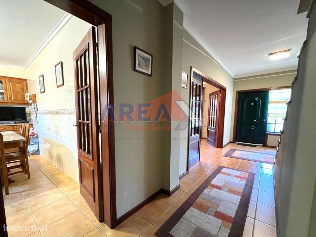 Moradia Geminada T3 em Vila de Cucujães-12