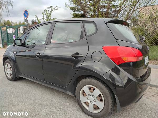 Kia Venga 1.4 M - 3