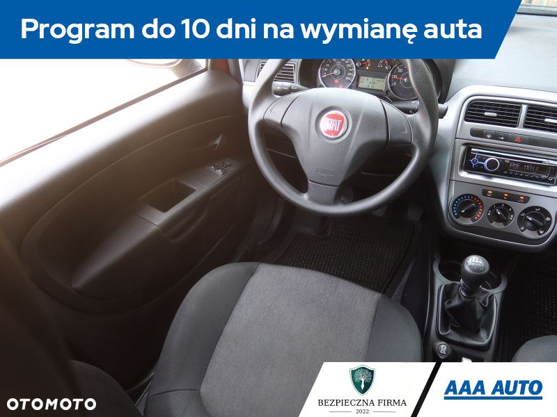 Fiat Punto 2012 - 8