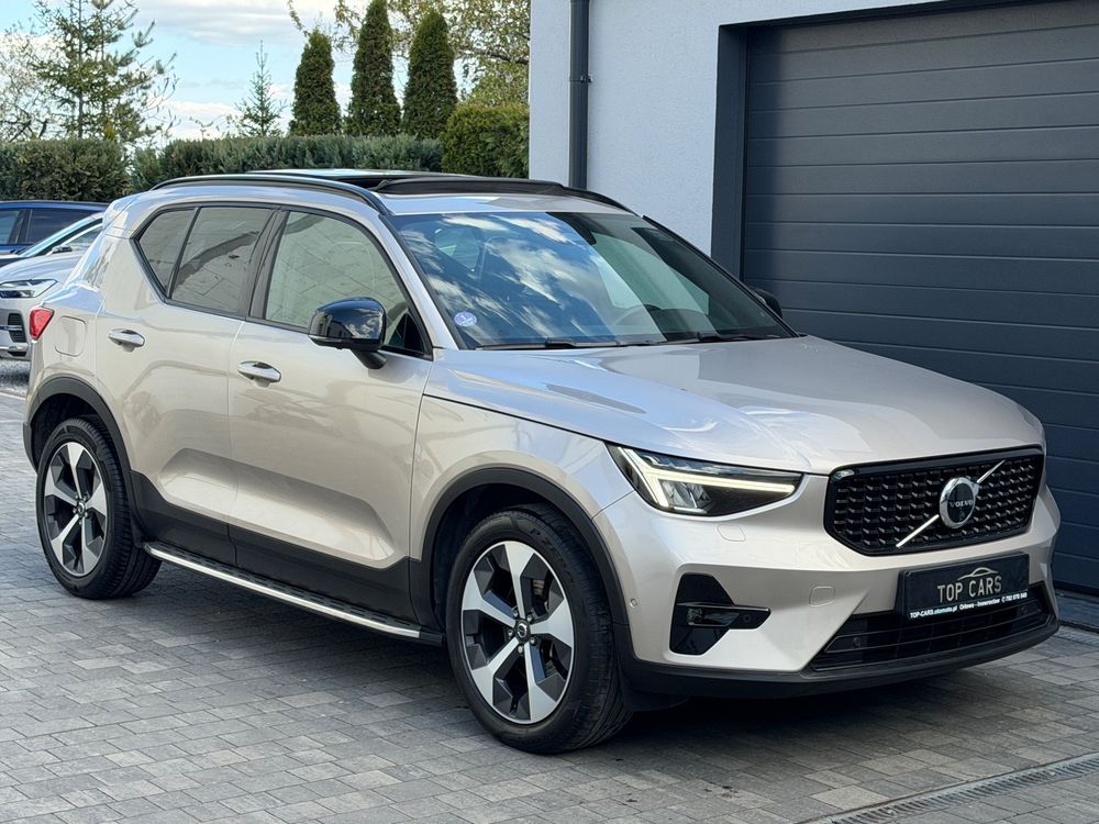 Volvo XC40 B4 B AWD R-Design 2023