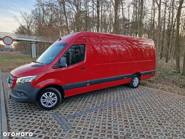 Mercedes-Benz Sprinter - 9