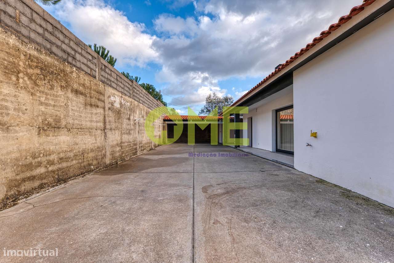 Moradia T3 à Venda em Localização Privilegiada-43