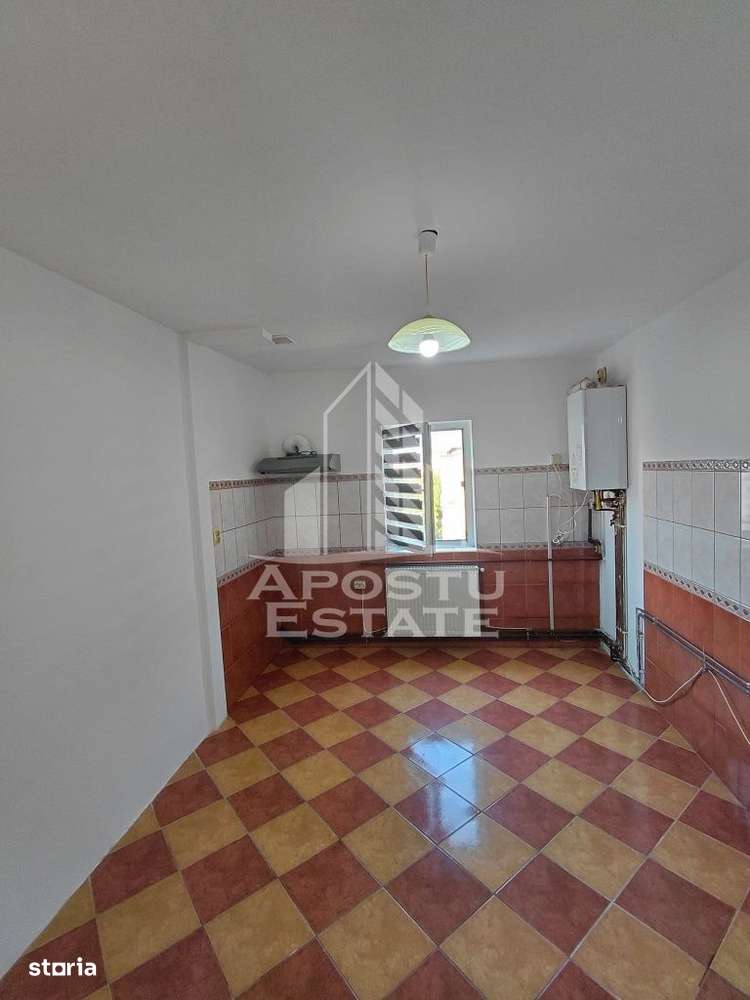 Apartament cu 2 camere, decomandat, centrala proprie,zona Soarelui - Imagine principală: 4/6