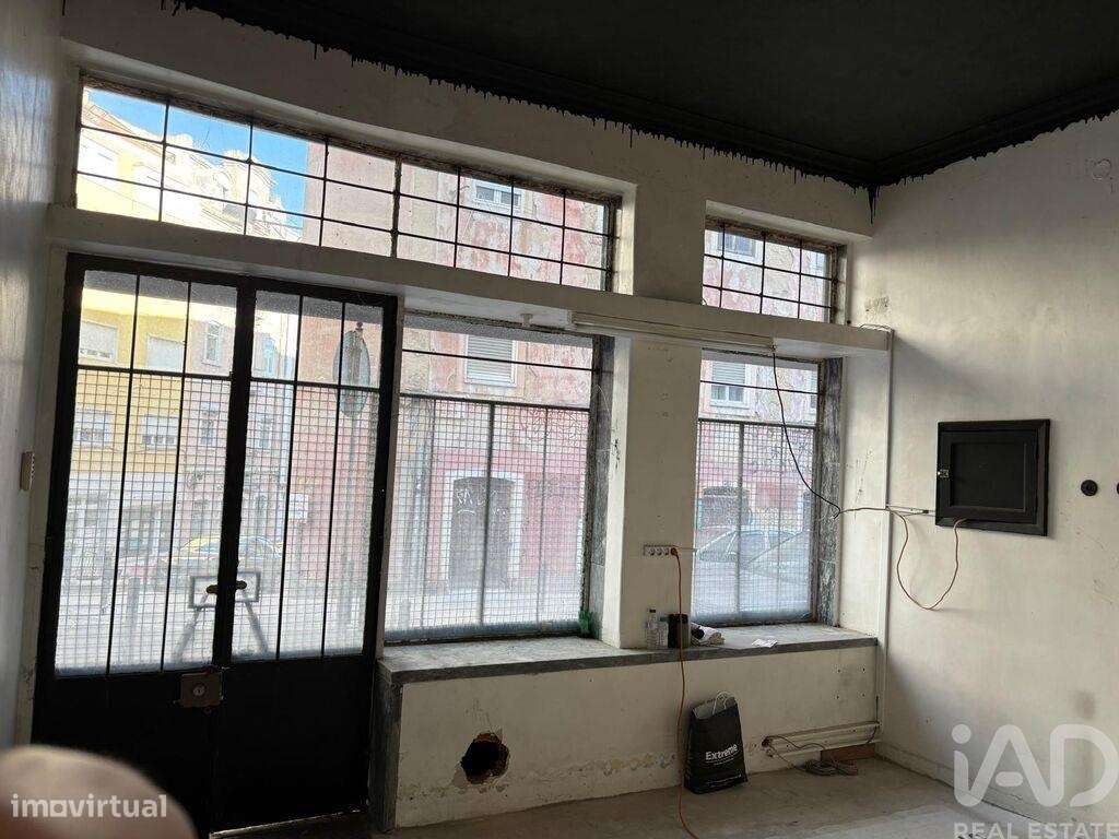 Loja / Estabelecimento Comercial em Arroios de 44,00 m2-5